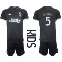 Dječji Nogometni Dres Juventus Manuel Locatelli #5 Rezervni 2023-24 Kratak Rukav (+ Kratke hlače)